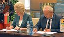 Ilustracja do artykułu: Podpisanie umowy partnerskiej pomiędzy Powiatem Tomaszowskim a Republiką Białorusi