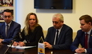 Ilustracja do artykułu: Podpisanie umowy dotyczacej e-usług publicznych z zakresu infrastruktury informacji przestrzennej.