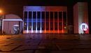Ilustracja do artykułu: Biało-czerwona iluminacja na budynku PCAS - dla Niepodległej