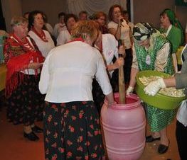 Zdjęcie z galerii: Zdjęcia z VIII Powiatowego Kiszenia Kapusty w Budziszewicach