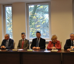 Zdjęcie z galerii: Sesja Nadzwyczajna Rady Powiatu