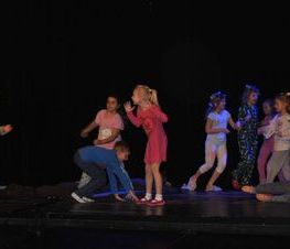Zdjęcie z galerii: Lokalne święto teatru