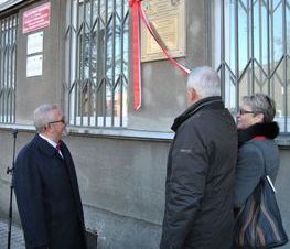 Zdjęcie z galerii: 	50-lecie powstania ZSP nr 3 w Tomaszowie Maz. oraz 10-lecie nadania szkole imienia Jana Pawła II
