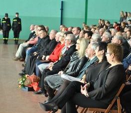 Zdjęcie z galerii: 	50-lecie powstania ZSP nr 3 w Tomaszowie Maz. oraz 10-lecie nadania szkole imienia Jana Pawła II