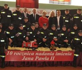 	50-lecie powstania ZSP nr 3 w Tomaszowie Maz. oraz 10-lecie nadania szkole imienia Jana Pawła II