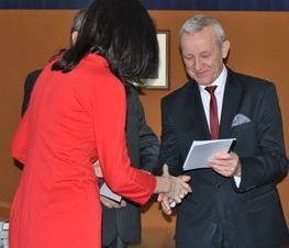 Zdjęcie z galerii:  Święto Patrona Szkoły II Liceum Ogólnokształcącego