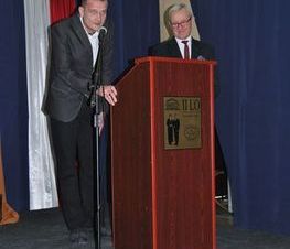 Zdjęcie z galerii:  Święto Patrona Szkoły II Liceum Ogólnokształcącego