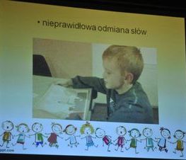 Zdjęcie z galerii: Stowarzyszenie na Rzecz Autyzmu 'ISKIERKA' – 'Pokazujemy jak MALUJEMY ŚWIAT NA NIEBIESKO'