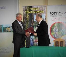 Zdjęcie z galerii: Porozumienie w sprawie wspólnych inwestycji drogowych