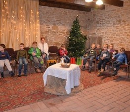 Zdjęcie z galerii: „Pokoleniowe spotkanie w tradycji i kulturze Świąt Bożego Narodzenia”