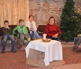 Zdjęcie z galerii: „Pokoleniowe spotkanie w tradycji i kulturze Świąt Bożego Narodzenia”