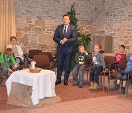 Zdjęcie z galerii: „Pokoleniowe spotkanie w tradycji i kulturze Świąt Bożego Narodzenia”