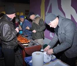 Zdjęcie z galerii: 	Świąteczny kiermasz emdeku