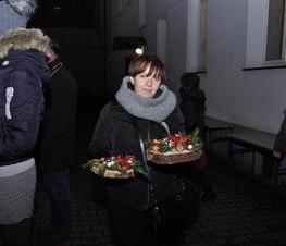 Zdjęcie z galerii: 	Świąteczny kiermasz emdeku