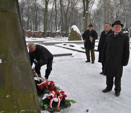 Zdjęcie z galerii: 	71 Rocznica Wyzwolenia Tomaszowa Mazowieckiego