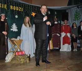 Zdjęcie z galerii: Spotkanie opłatkowo - noworoczne w Szkole Katolickiej
