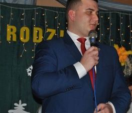 Zdjęcie z galerii: Spotkanie opłatkowo - noworoczne w Szkole Katolickiej