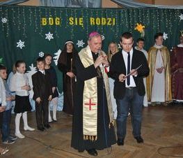 Zdjęcie z galerii: Spotkanie opłatkowo - noworoczne w Szkole Katolickiej