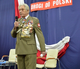 Zdjęcie z galerii: 	„Drogi do Polski…”