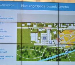 Zdjęcie z galerii: Uroczyste wmurowanie kamienia węgielnego pod budowę Galerii Tomaszów