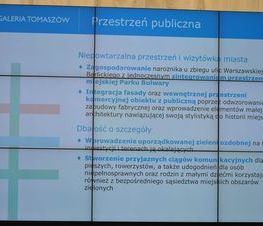 Zdjęcie z galerii: Uroczyste wmurowanie kamienia węgielnego pod budowę Galerii Tomaszów