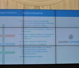 Zdjęcie z galerii: Uroczyste wmurowanie kamienia węgielnego pod budowę Galerii Tomaszów