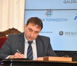 Zdjęcie z galerii: Uroczyste wmurowanie kamienia węgielnego pod budowę Galerii Tomaszów