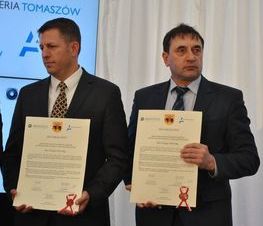 Zdjęcie z galerii: Uroczyste wmurowanie kamienia węgielnego pod budowę Galerii Tomaszów