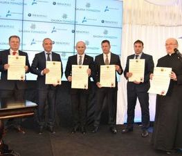 Zdjęcie z galerii: Uroczyste wmurowanie kamienia węgielnego pod budowę Galerii Tomaszów