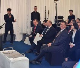 Zdjęcie z galerii: Uroczyste wmurowanie kamienia węgielnego pod budowę Galerii Tomaszów