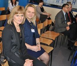 Zdjęcie z galerii: Uroczyste otwarcie hali sportowej w ZSP nr 1 w Tomaszowie Mazowieckim