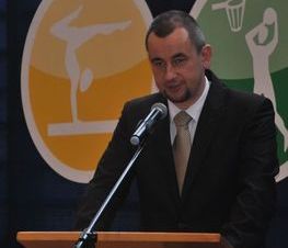 Zdjęcie z galerii: Uroczyste otwarcie hali sportowej w ZSP nr 1 w Tomaszowie Mazowieckim