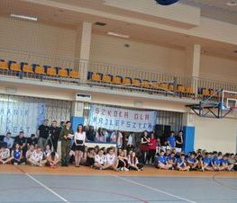 Zdjęcie z galerii: Uroczyste otwarcie hali sportowej w ZSP nr 1 w Tomaszowie Mazowieckim