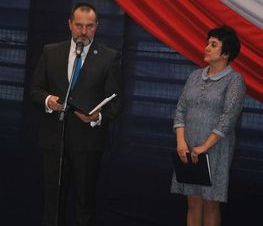 Zdjęcie z galerii: Uroczyste otwarcie hali sportowej w ZSP nr 1 w Tomaszowie Mazowieckim