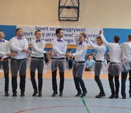 Zdjęcie z galerii: Uroczyste otwarcie hali sportowej w ZSP nr 1 w Tomaszowie Mazowieckim