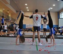 Zdjęcie z galerii: Uroczyste otwarcie hali sportowej w ZSP nr 1 w Tomaszowie Mazowieckim