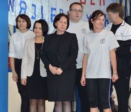 Zdjęcie z galerii: Uroczyste otwarcie hali sportowej w ZSP nr 1 w Tomaszowie Mazowieckim