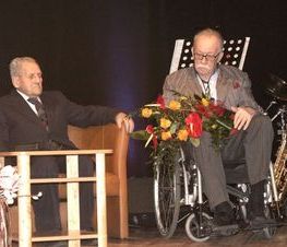 Zdjęcie z galerii: 	W Miejskim Centrum Kultury -O.K.'Tkacz' uhonorowano tomaszowian