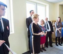 Zdjęcie z galerii: FINAŁ XIII POWIATOWEGO KONKURSU PLASTYCZNEGO