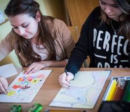 Zdjęcie z galerii: FINAŁ XIII POWIATOWEGO KONKURSU PLASTYCZNEGO