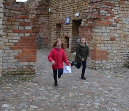 Zdjęcie z galerii: Historyczna Akademia z Rycerstwem - Ferie Zimowe z GCK w Inowłodzu