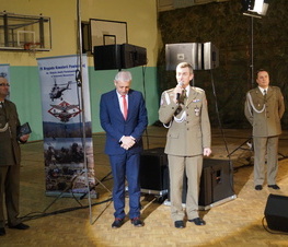 Zdjęcie z galerii: Dzień Kobiet z Reprezentacyjnym Zespołem Artystycznym Wojska Polskiego