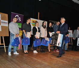 Zdjęcie z galerii: Podsumowanie plebiscytu na najlepszego - najpopularniejszego sportowca Powiatu Tomaszowskiego w 2015 roku