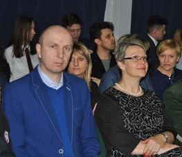 Zdjęcie z galerii: IV Powiatowy Konkurs Recytatorski w Językach Obcych