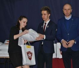 Zdjęcie z galerii: IV Powiatowy Konkurs Recytatorski w Językach Obcych