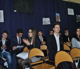 Zdjęcie z galerii: IV Powiatowy Konkurs Recytatorski w Językach Obcych