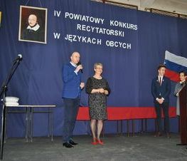 Zdjęcie z galerii: IV Powiatowy Konkurs Recytatorski w Językach Obcych