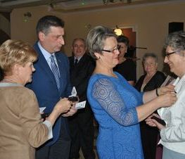 Zdjęcie z galerii: 	Międzynarodowy Dzień Inwalidy - Powiatowe Stowarzyszenie Emerytów, Rencistów i Inwalidów w Tomaszowie Mazowieckim
