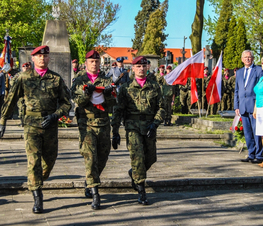 Zdjęcie z galerii: 	Uroczystości upamiętniające 71 Rocznicę Zakończenia Wojny