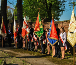 Zdjęcie z galerii: 	Uroczystości upamiętniające 71 Rocznicę Zakończenia Wojny
